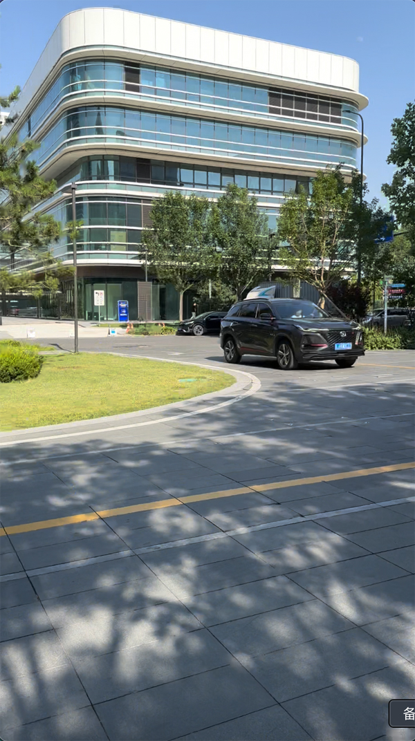 大興機(jī)場(chǎng)停車難？試試這些“隱藏車場(chǎng)”